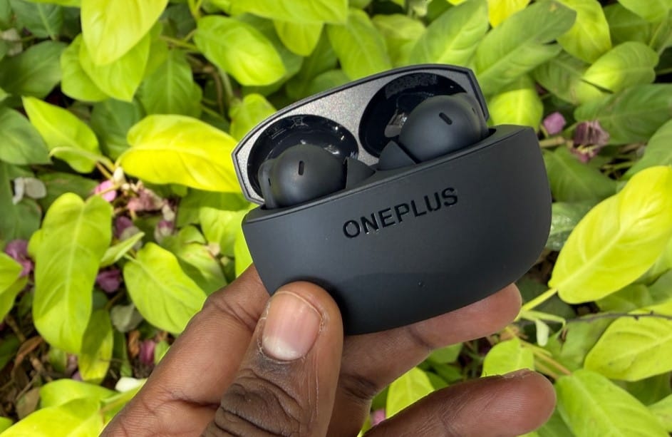 OnePlus Nord Buds 4 Pro.