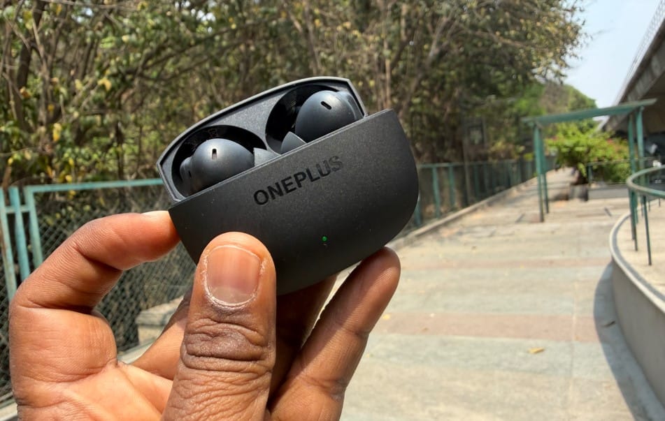 OnePlus Nord Buds 4 Pro.