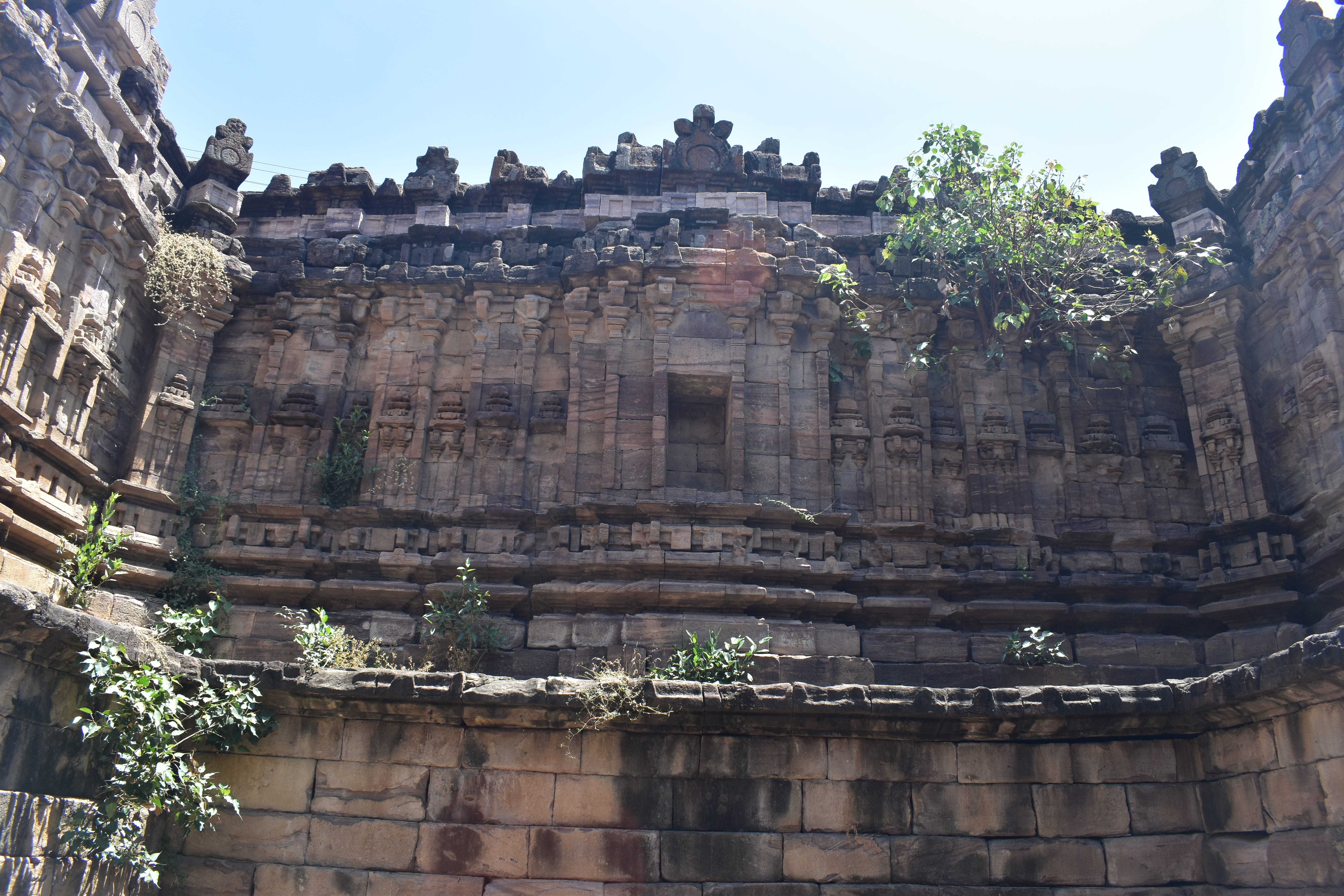 The inner walls of the Nagakunda at Sudi in Gadag district are treated like the outer walls of a Vesara temple. Photo by Srikumar M Menon 