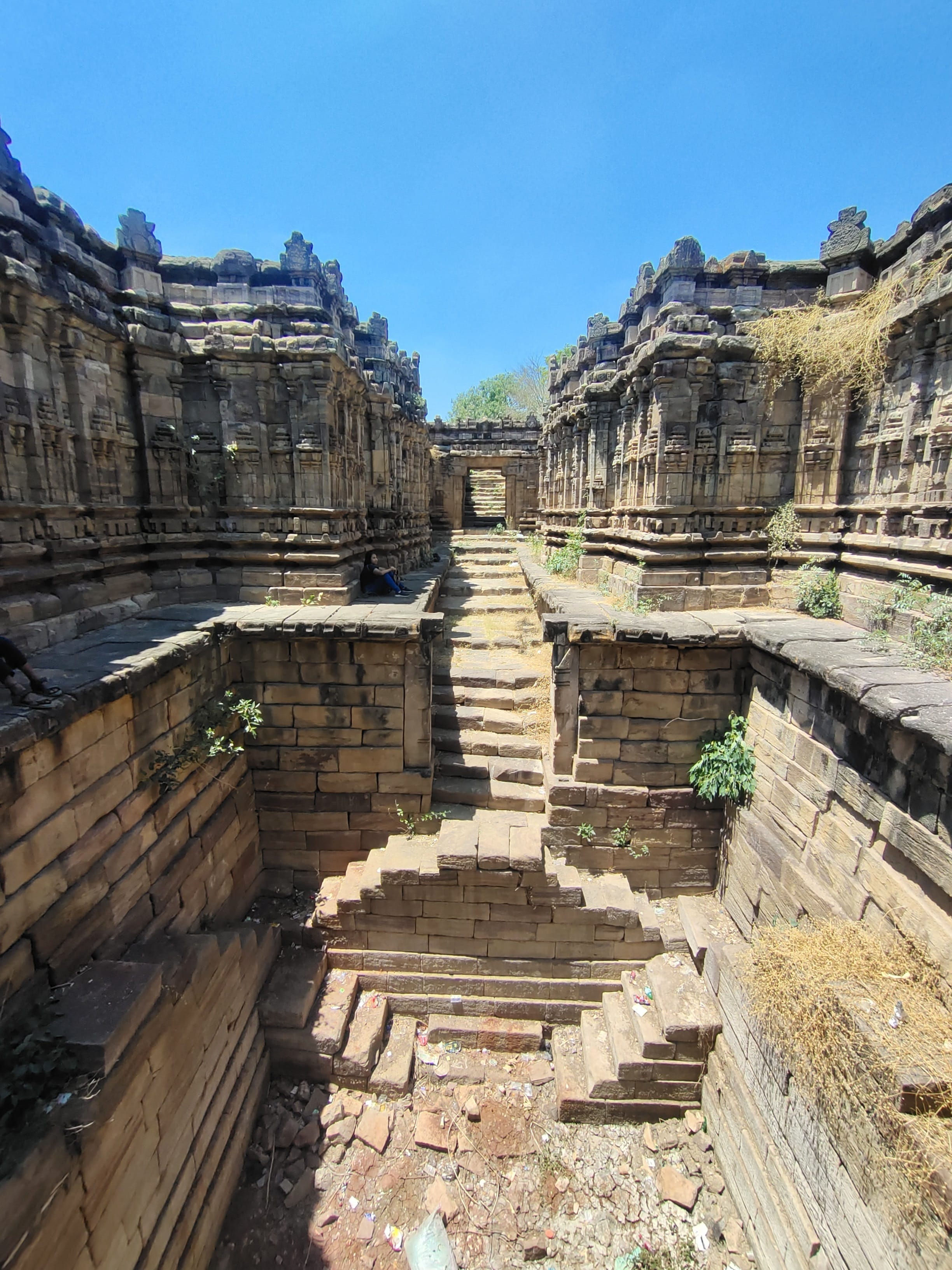 The shaft of the Nagakunda stepwell at Sudi in Gadag district. Photo by Srikumar M Menon 