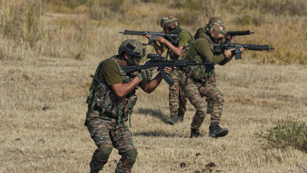 Operation 'Sheruwali' to track down suspected terrorists enters third day in J&K's Rajouri