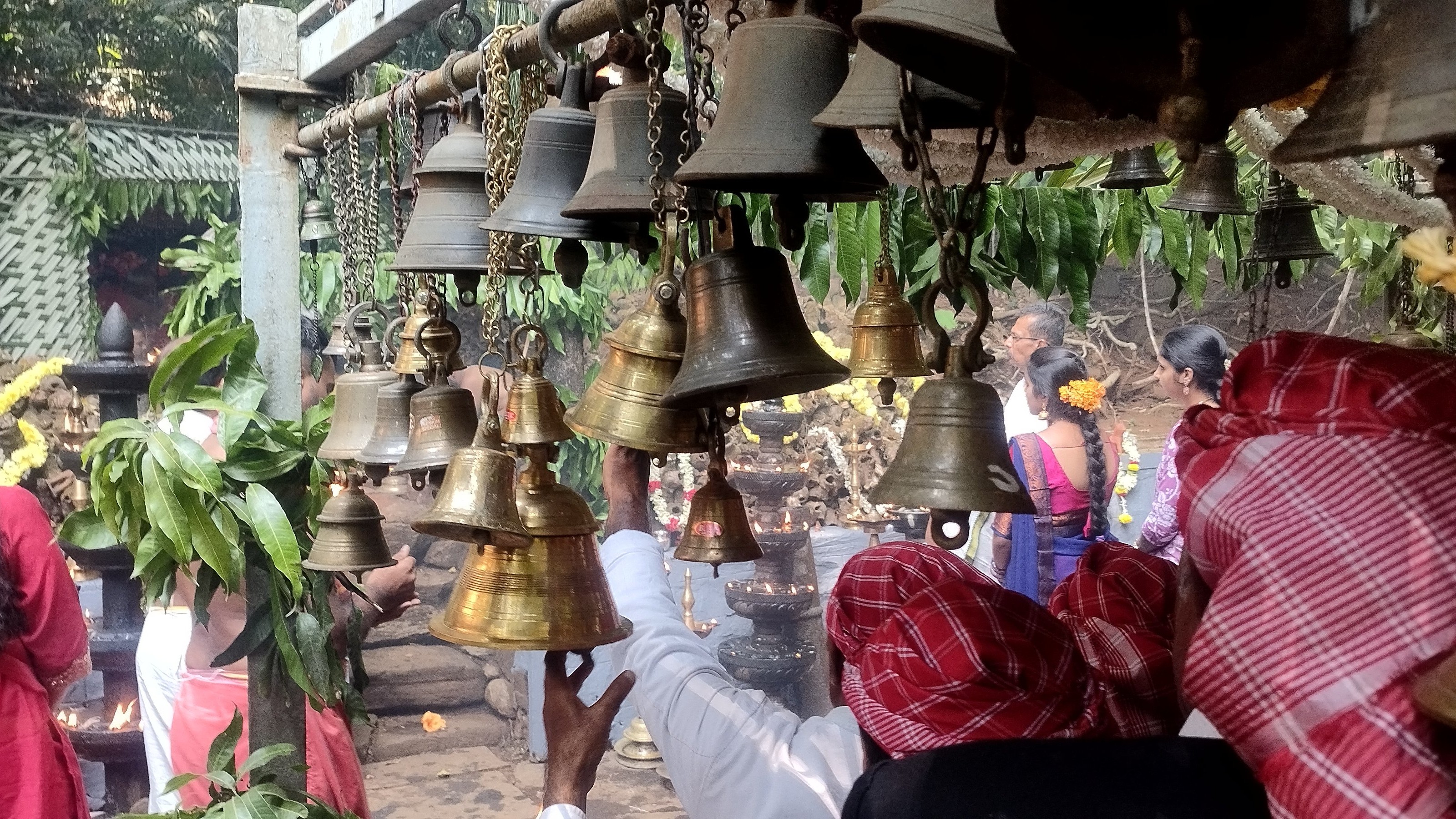 A hilltop shrine and its living traditions