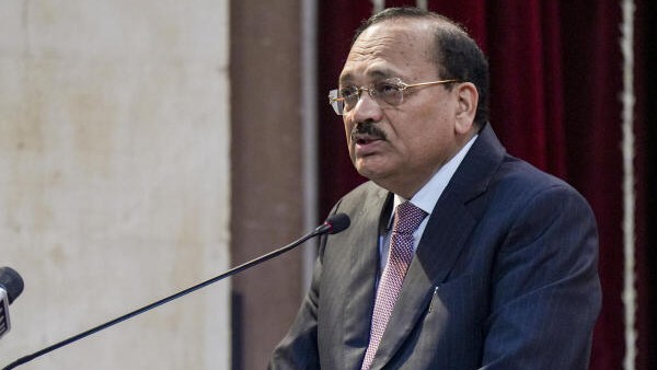 Don’t fear AI; it’s only aid, not substitute: CJI Surya Kant