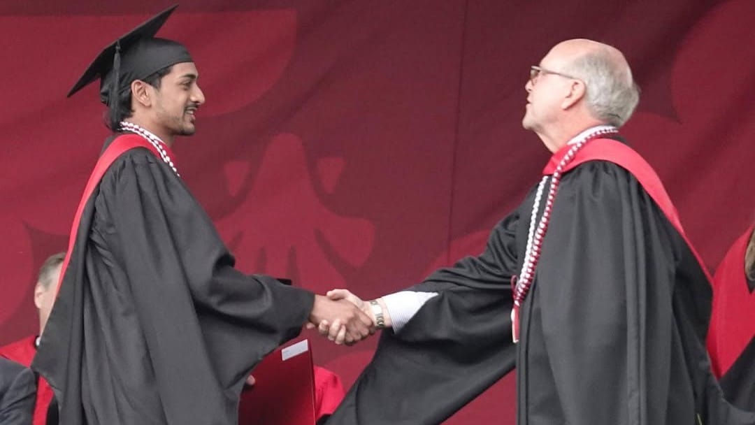 <div class="paragraphs"><p>Credit: Instagram/@aryamanvb</p></div>