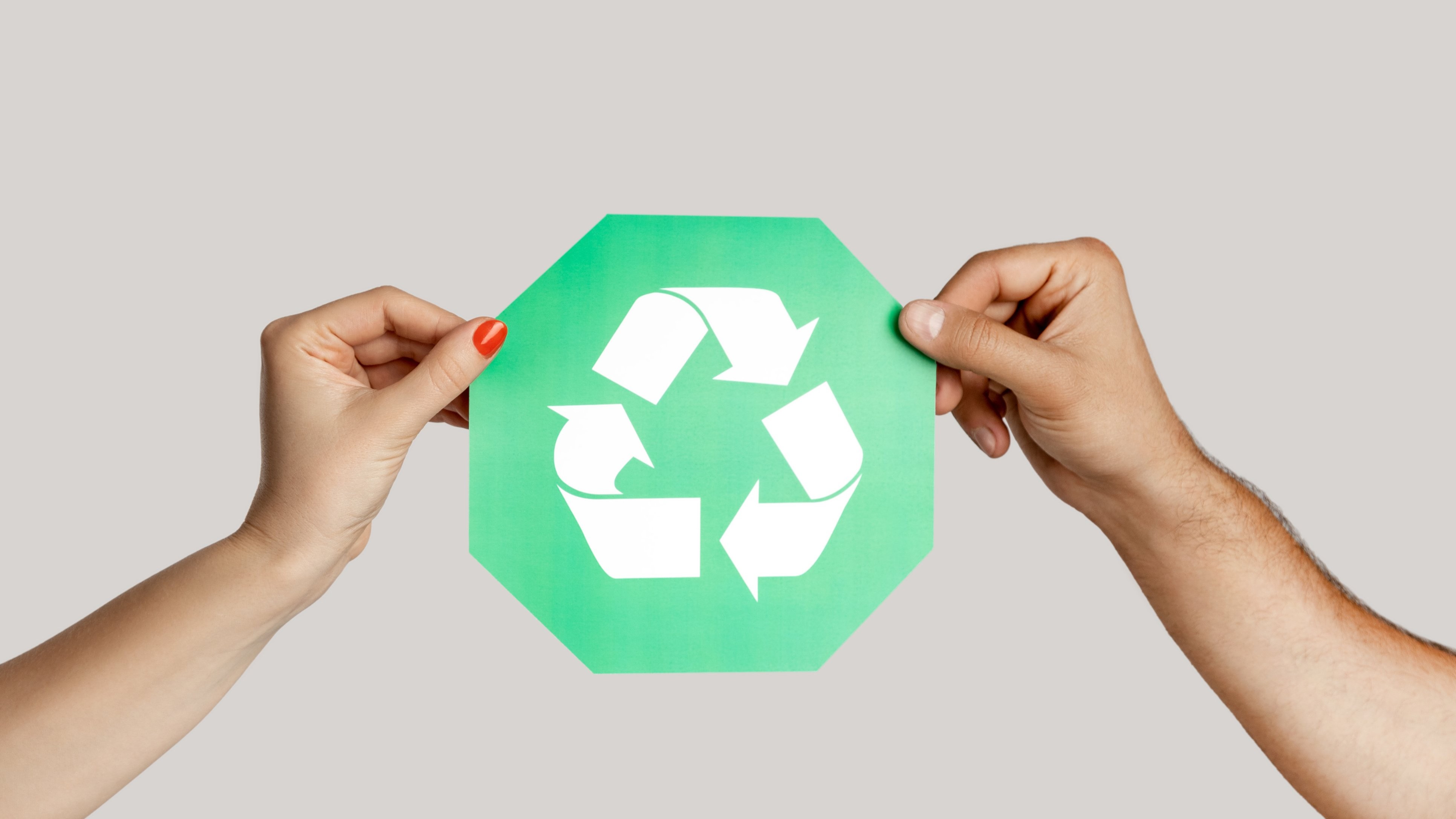 Who's better at recycling - men or women? Insights on gender and reuse