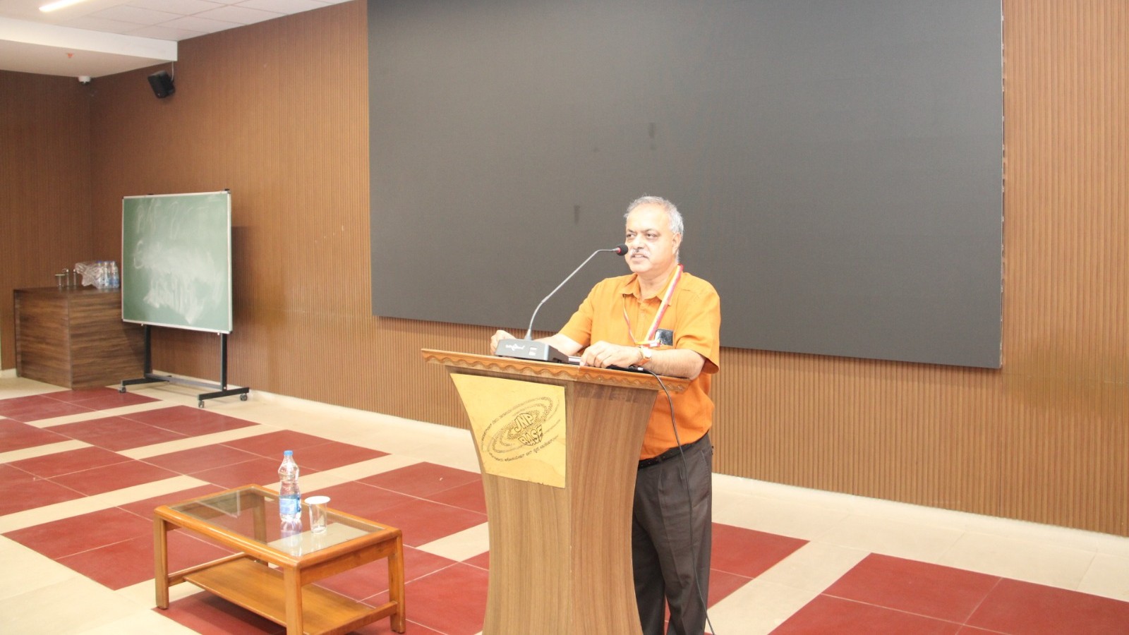 Bengaluru: Jawaharlal Nehru Planetarium honours two scientific giants