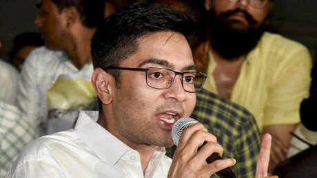 TMC alleges EC allowed bulk submission of Form 6 by BJP to enrol voters from other states in Bengal