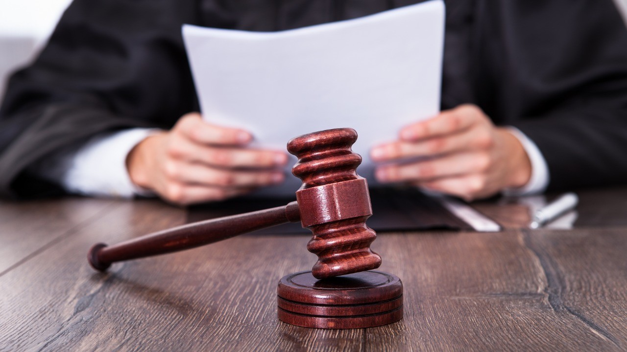 K'taka High Court refuses to interfere with the arrest of a yoga teacher facing cheating allegations