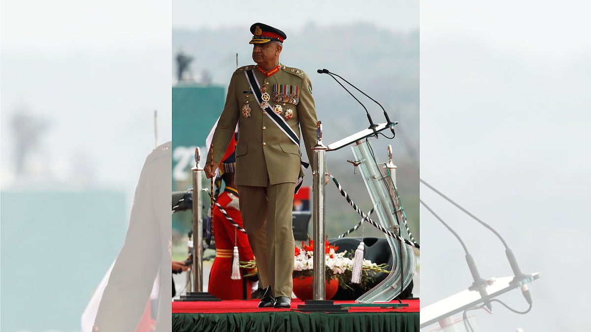 Ex-Pakistan Army chief General Bajwa critical after head injury, brain haemorrhage: Reports – Deccan Herald  Deccan Herald