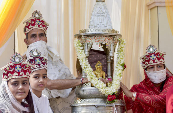 People take out a procession on ‘Mahavir Jayanti’, in Chikkamagaluru, Karnataka.