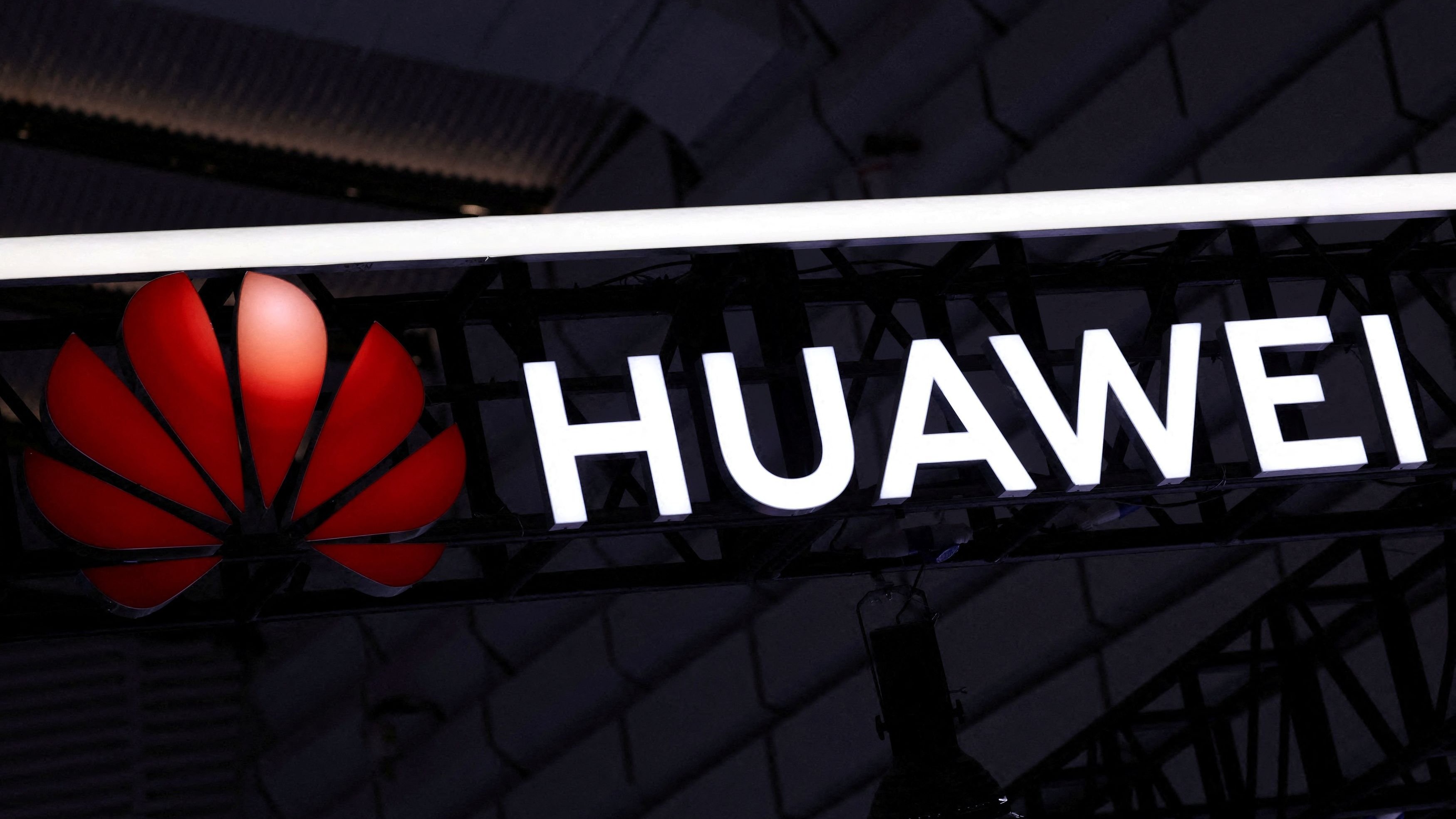 China's Huawei Technologies posts 2.2% growth in annual revenue