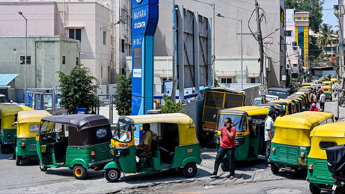 Überfüllung an LPG-Tankstellen verschärft Verkehrsprobleme in Bengaluru