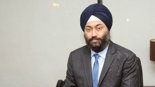 Supreme Court sets aside bail granted to businessman Satinder Singh Bhasin for duping allottees in project