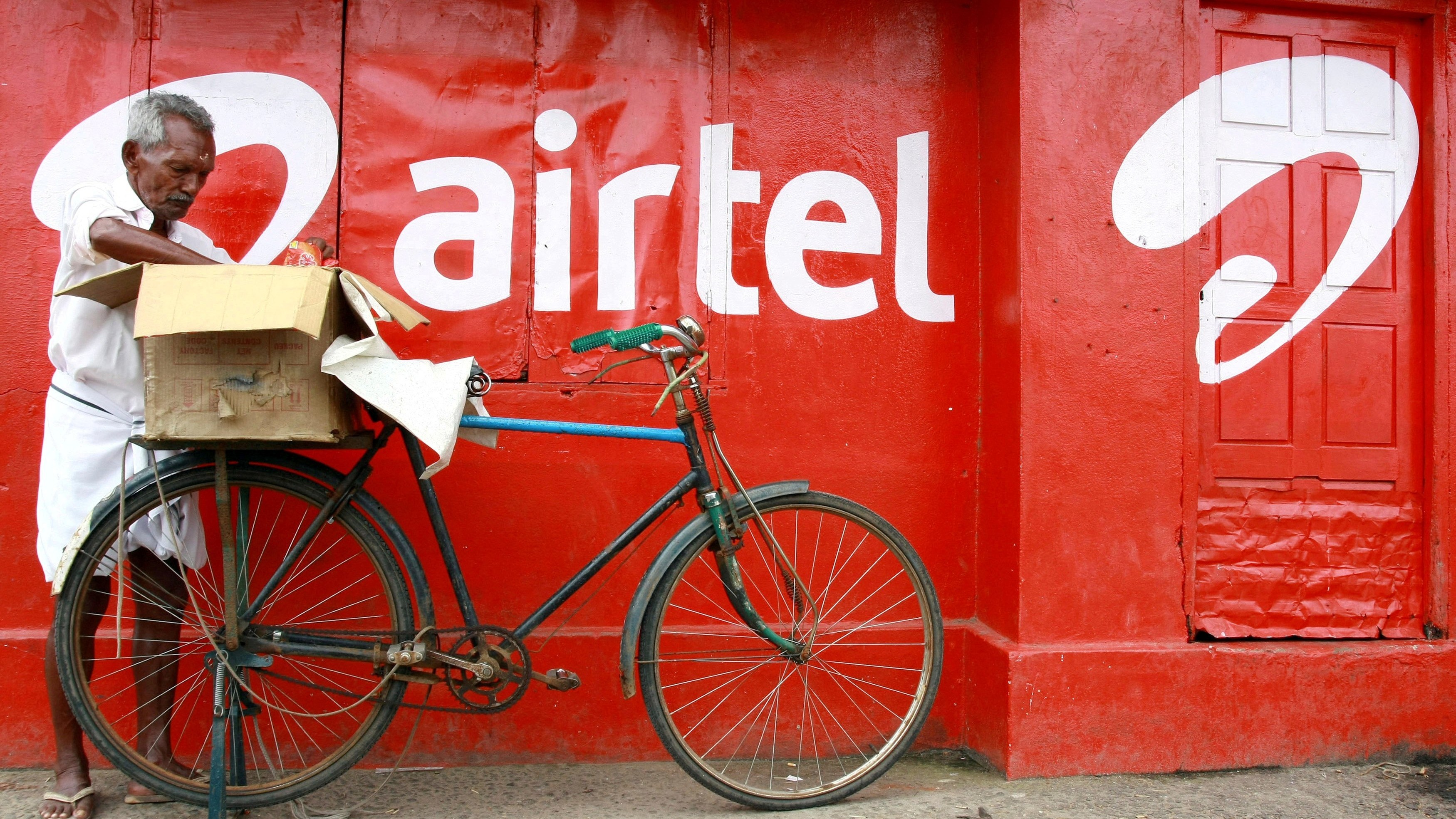Airtel becomes world's second largest telecom operator