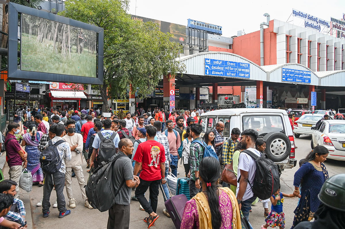 Bengaluru Railway Division Achieves Record Passenger Revenue of Rs 2,420.55 Crore