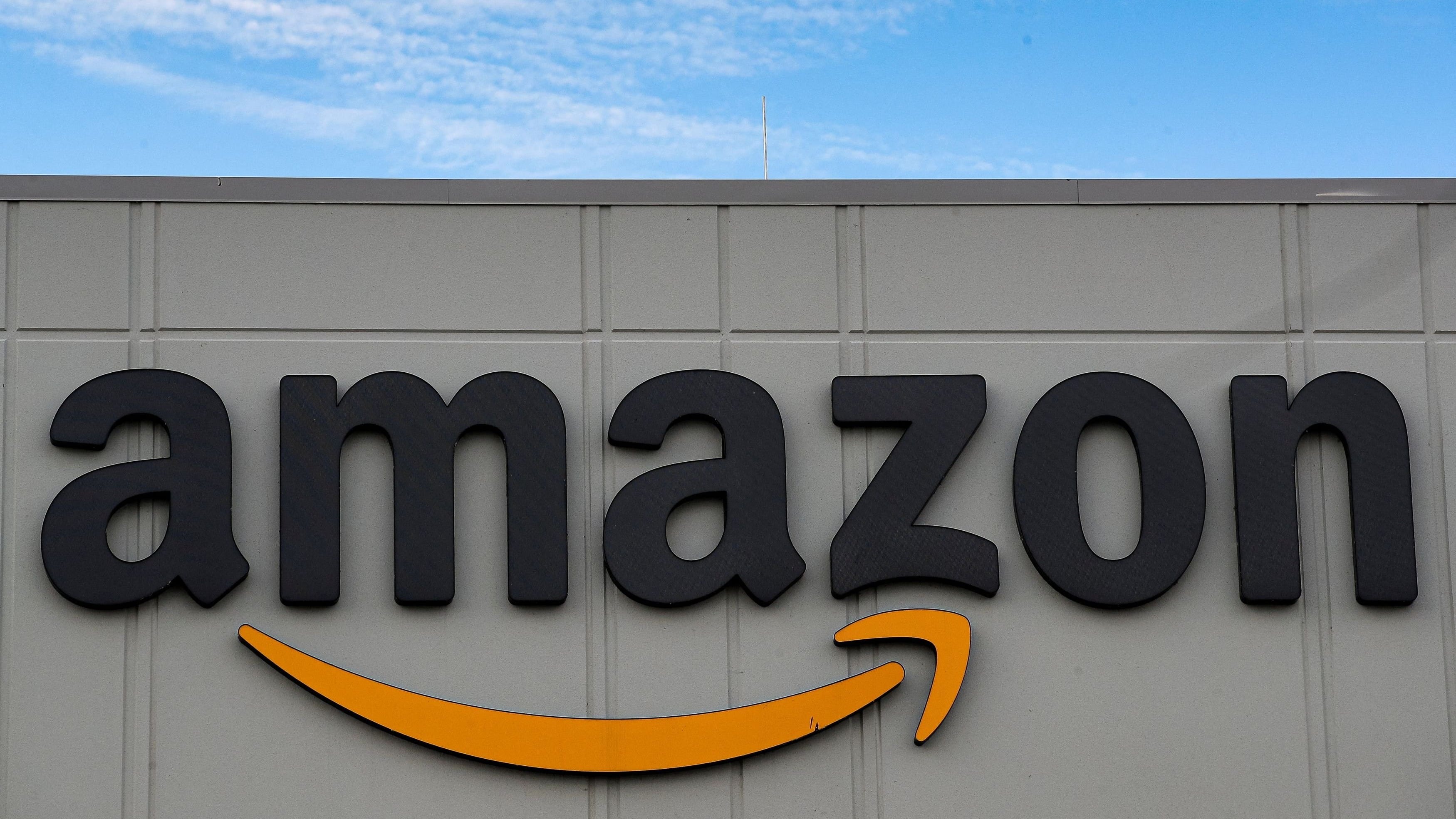 Amazon must negotiate with Staten Island union, NLRB rules