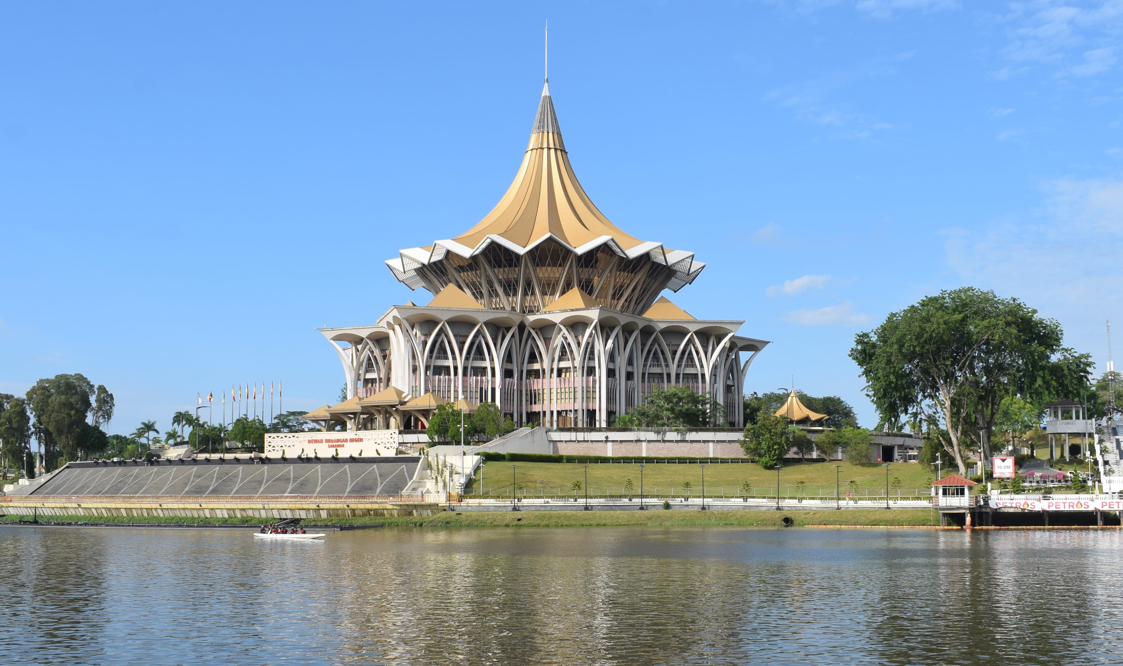 Slowing down
in Kuching