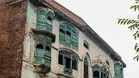Raj Kapoor’s historic Kapoor Haveli in Peshawar suffers damage after heavy rains, tremors