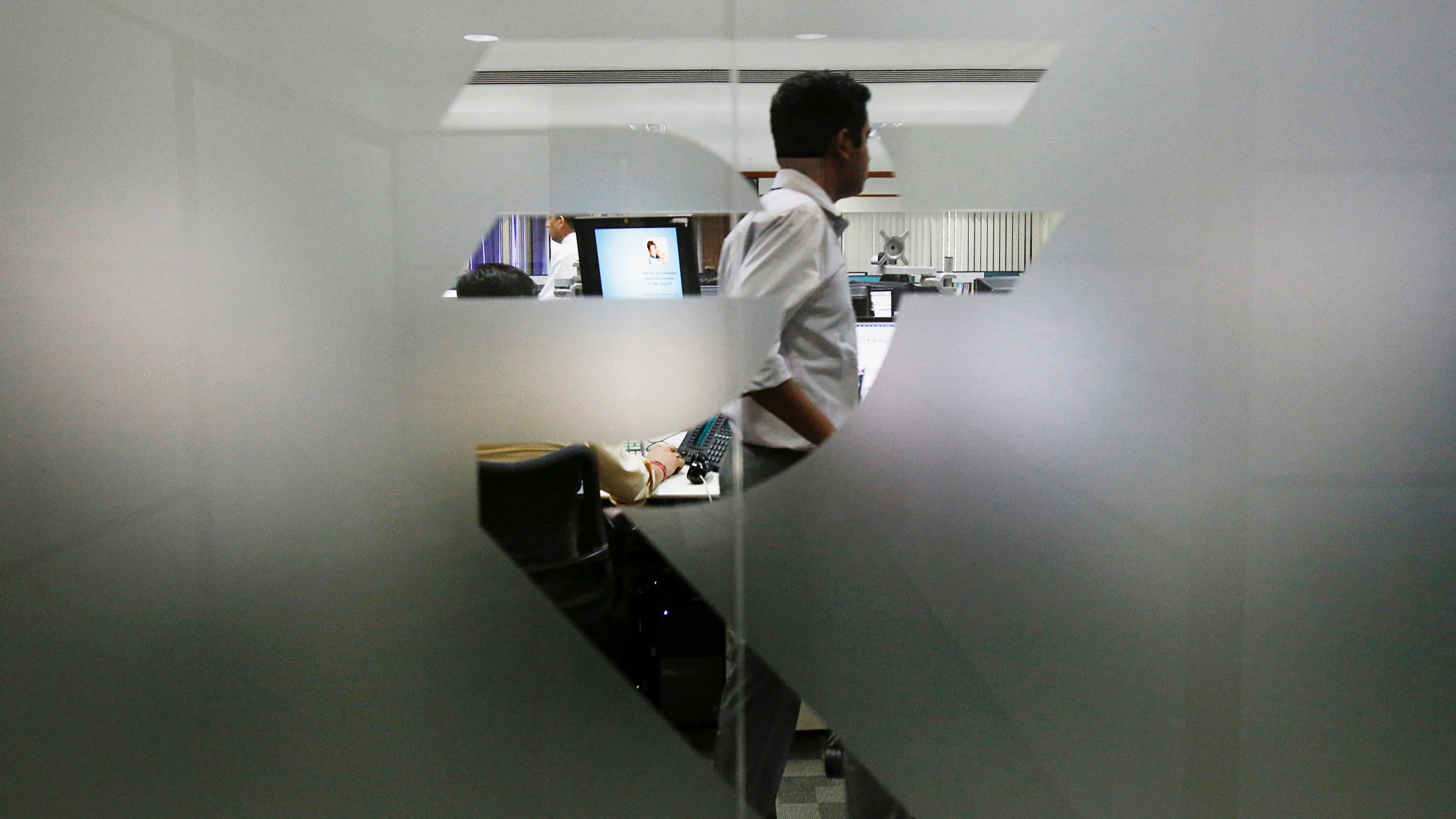 Rupee falls 43 paise to close at 95.61 against US dollar