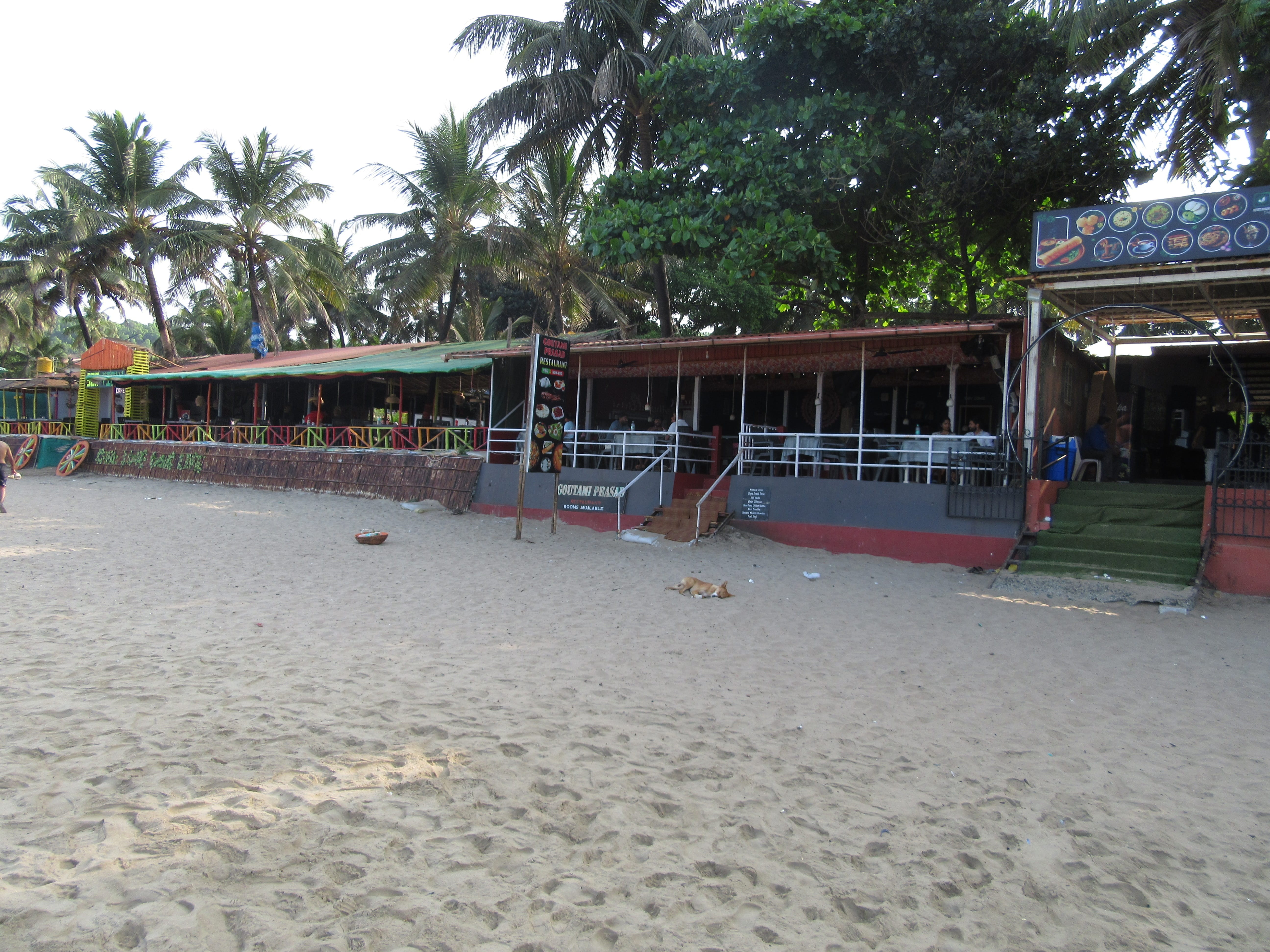 The shacks on Kudle Beach in Gokarna. Photo by Priyan Naik