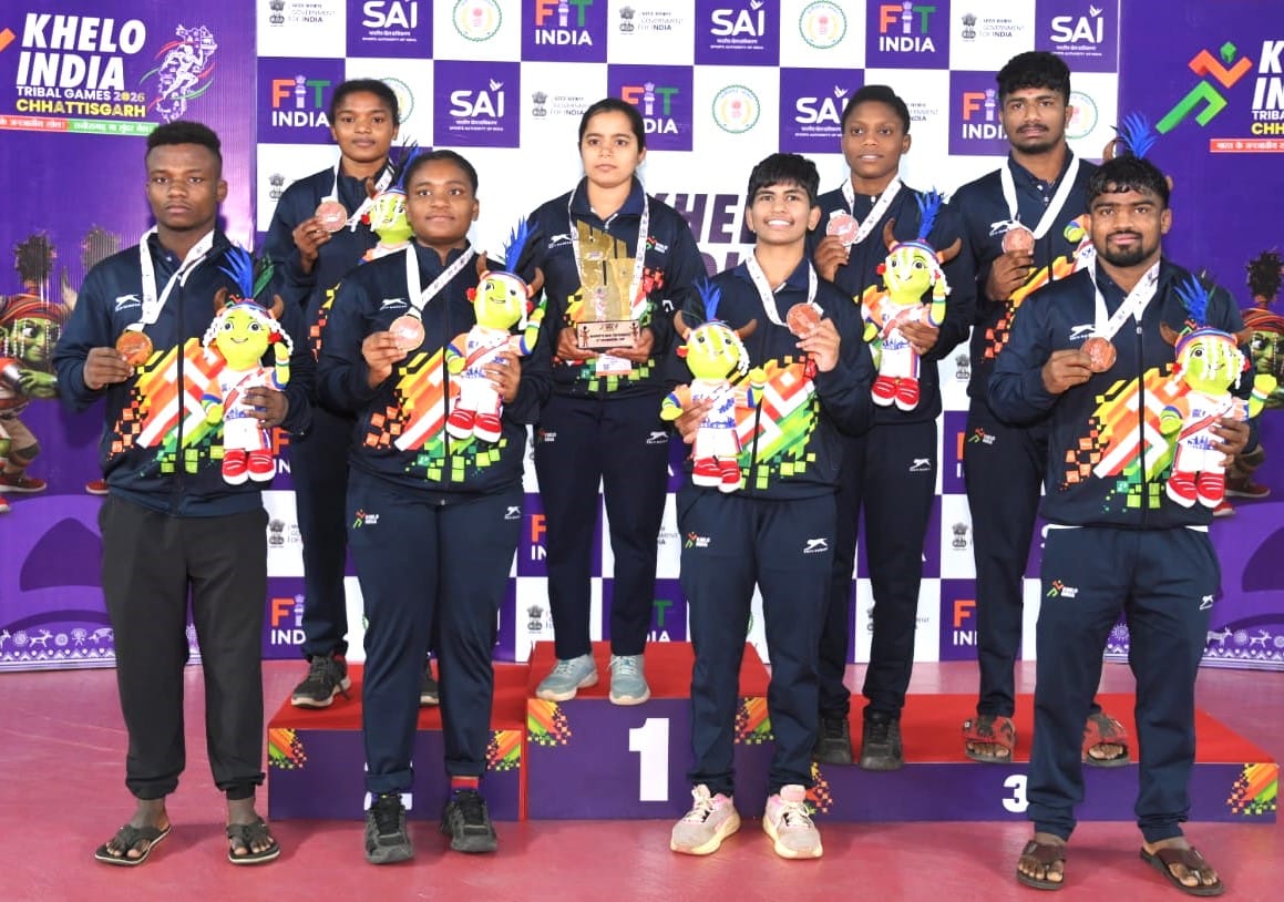 Rohan Doddamani (extreme left)