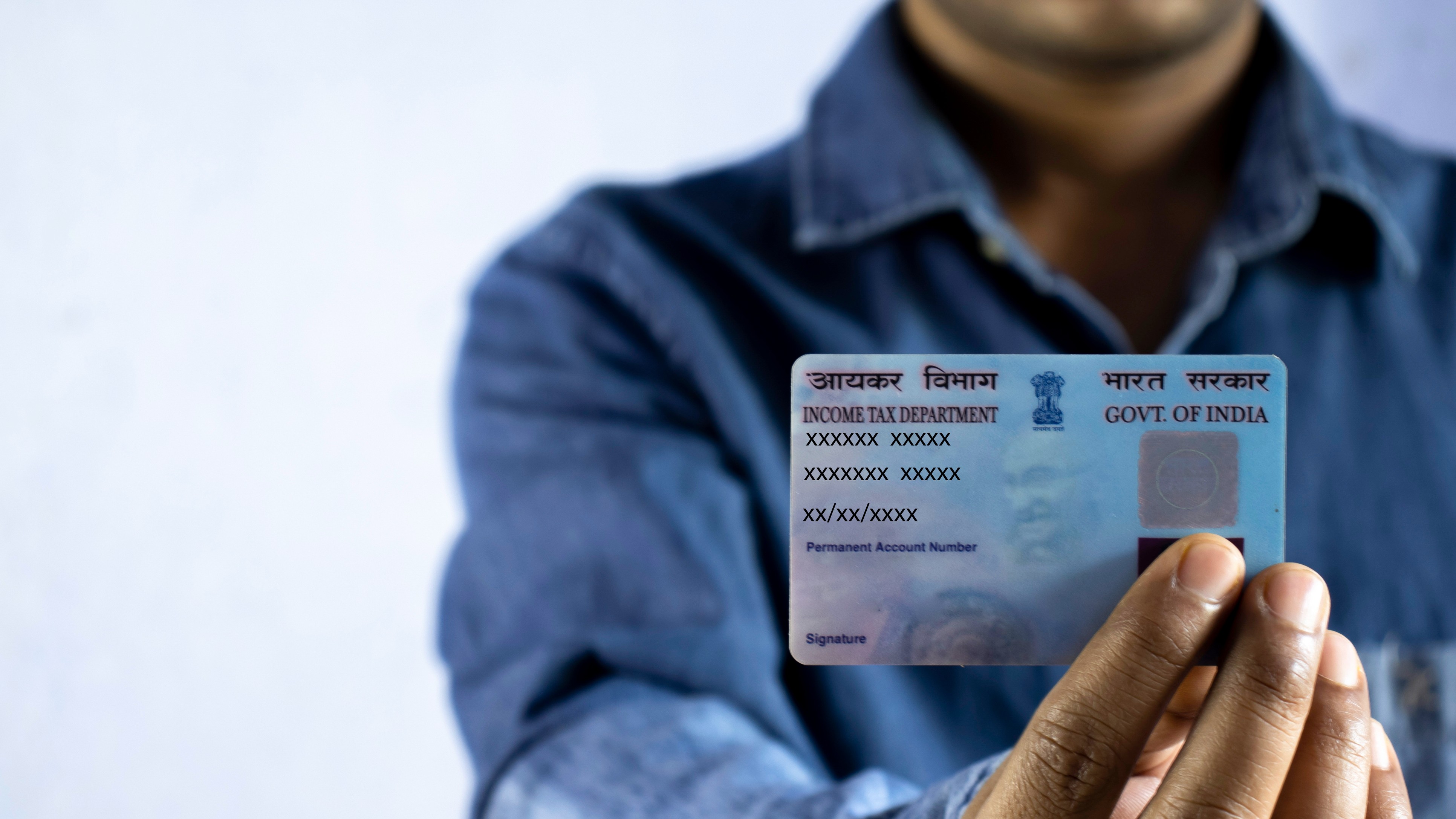 Supreme Court plea seeks to restrict issuance of fresh Aadhaar cards to citizens only up to six years of age