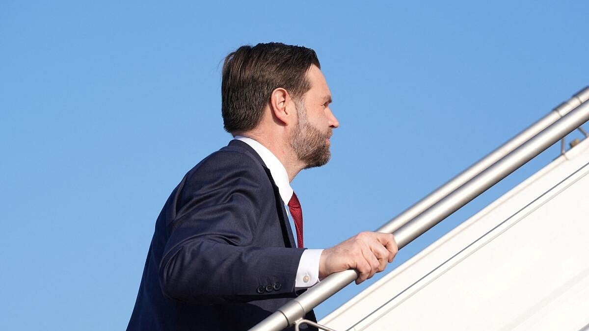 Live Updates US-Israel War: Donald Trump extends Iran ceasefire indefinitely as JD Vance Islamabad trip is shelved. Pakistan PM Shehbaz Sharif welcomes truce move.