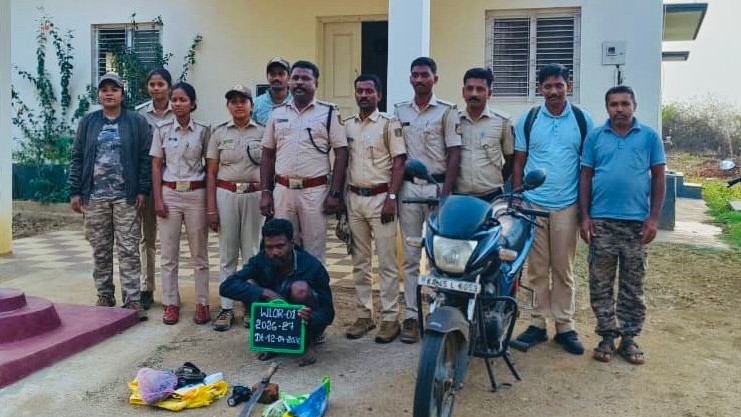 Mysuru: Nagarahole forest team foils poaching bid; one arrested, two on the run after midnight raid