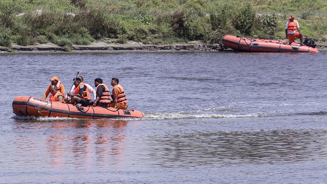 Uttar Pradesh: Death toll climbs to 15 in Mathura boat capsize