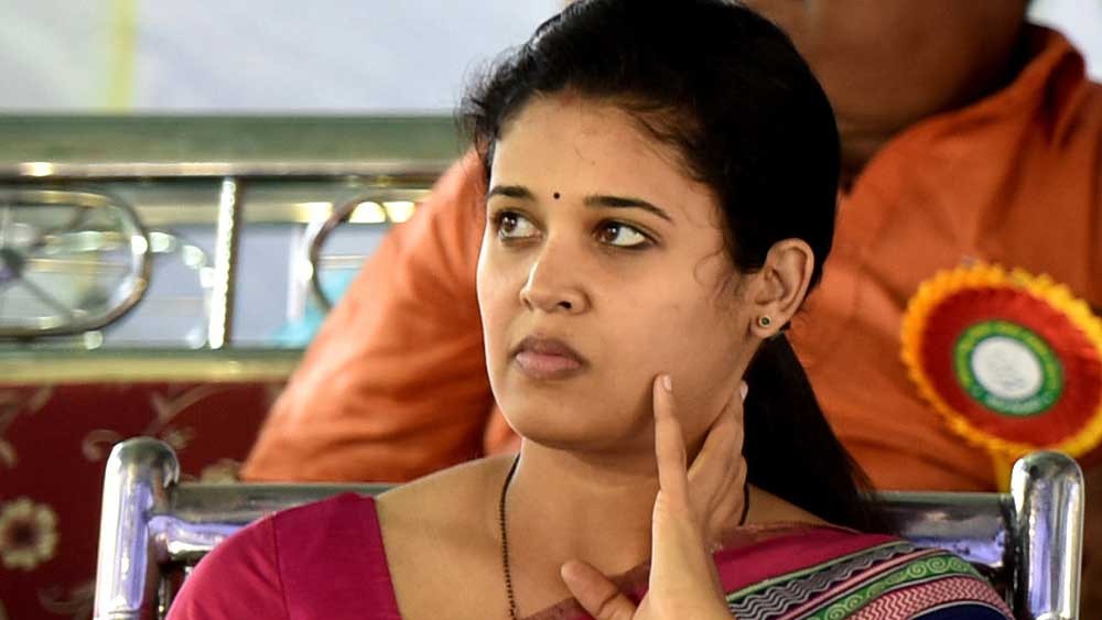 Supreme Court stays Karnataka HC's order to prosecute IAS officer Rohini Sindhuri 