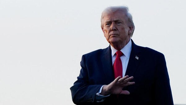 Trump posts image of himself with Jesus as administration's pope criticism continues