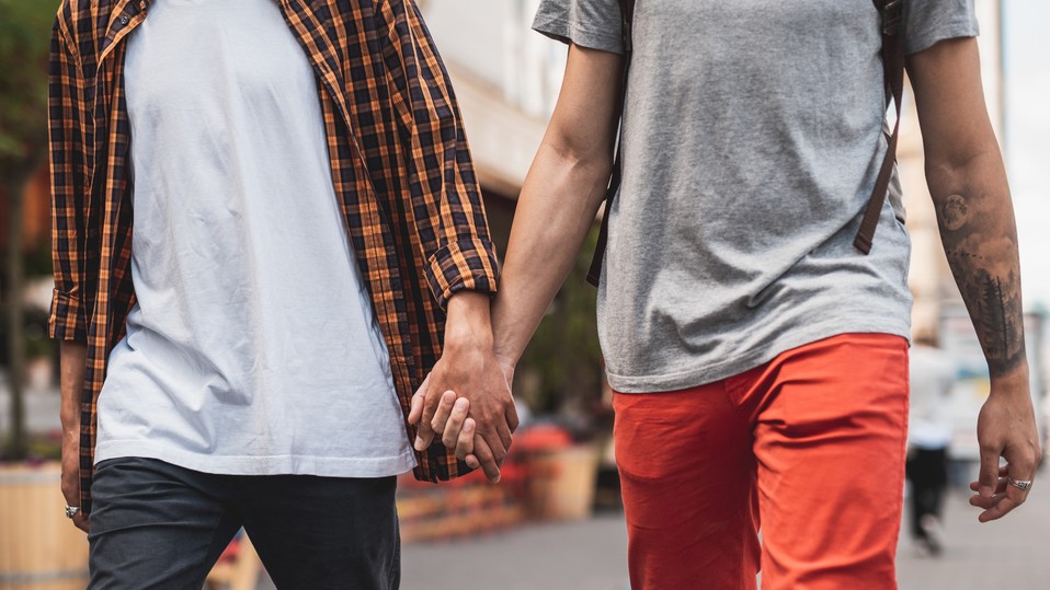 Pakistani, Bangladeshi migrants pretend to be gay to claim asylum in UK: Report