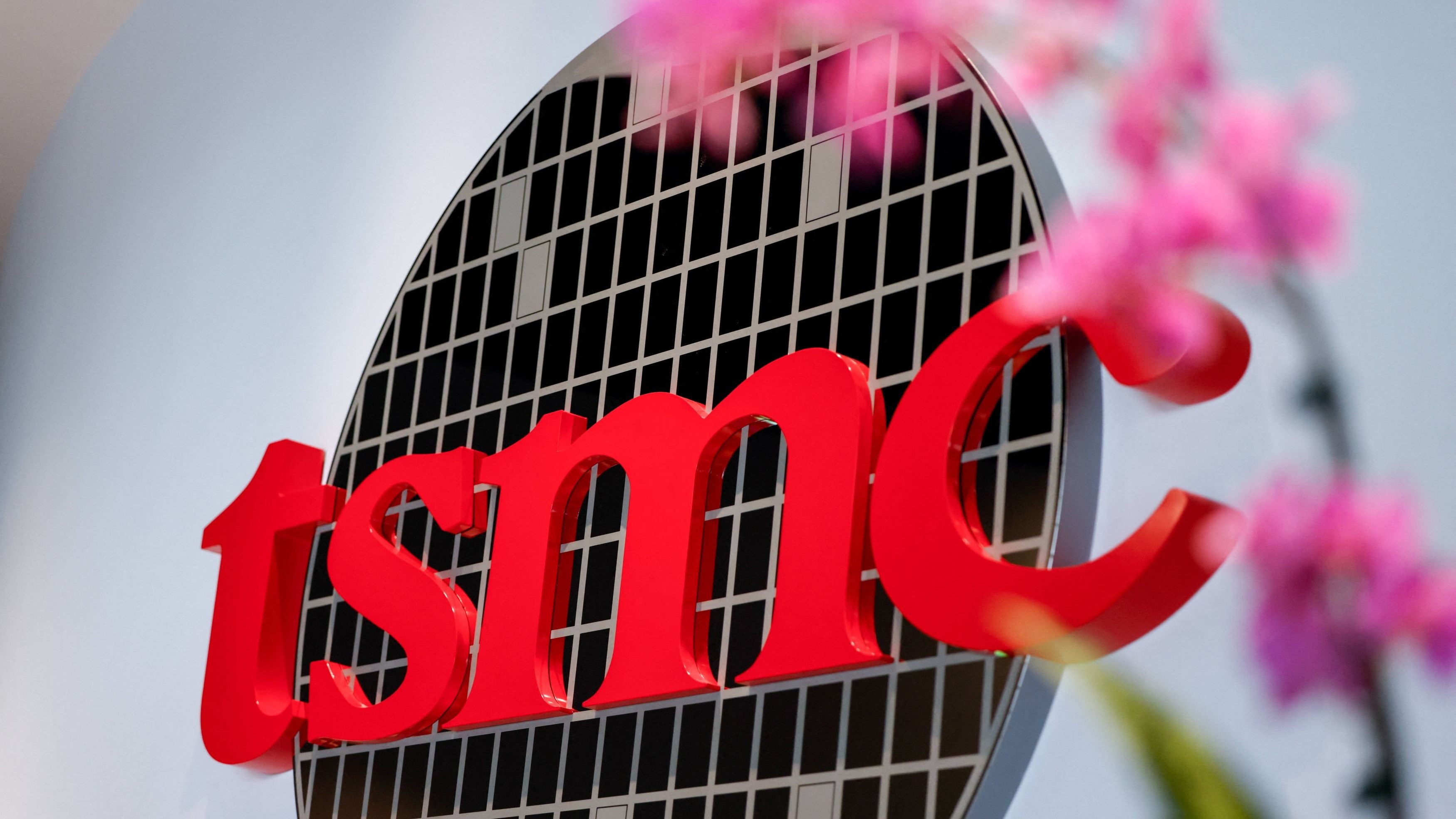TSMC quarterly profit leaps 58% to record, beats expectations