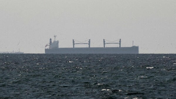 Iran proposes letting ships exit safely through Oman side of Hormuz