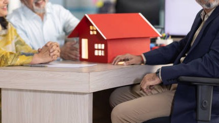 Vastu consultation turns ugly; expert, client trade accusations