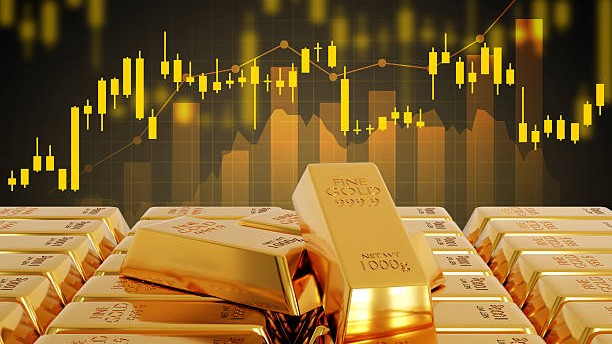 Gold futures rise to Rs 1.53 lakh per 10g amid firm global trends