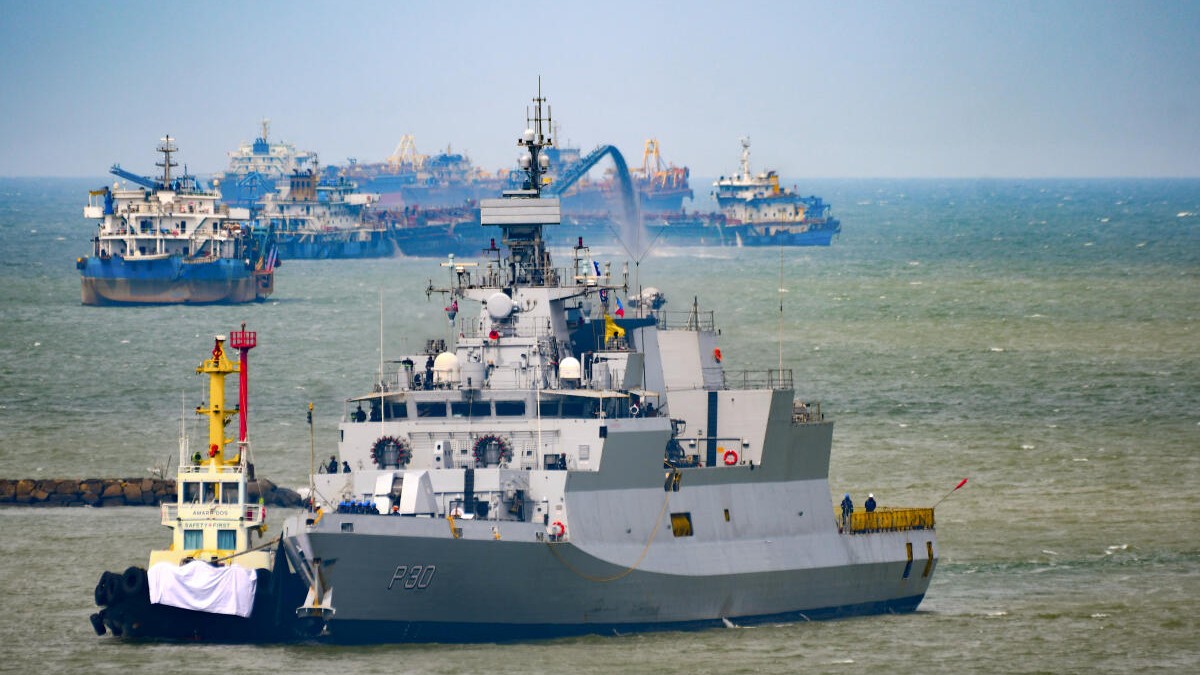 14 India-bound ships trying to cross Strait of Hormuz stopped by Iran; 1 hit by bullets, 1 crosses: Sources