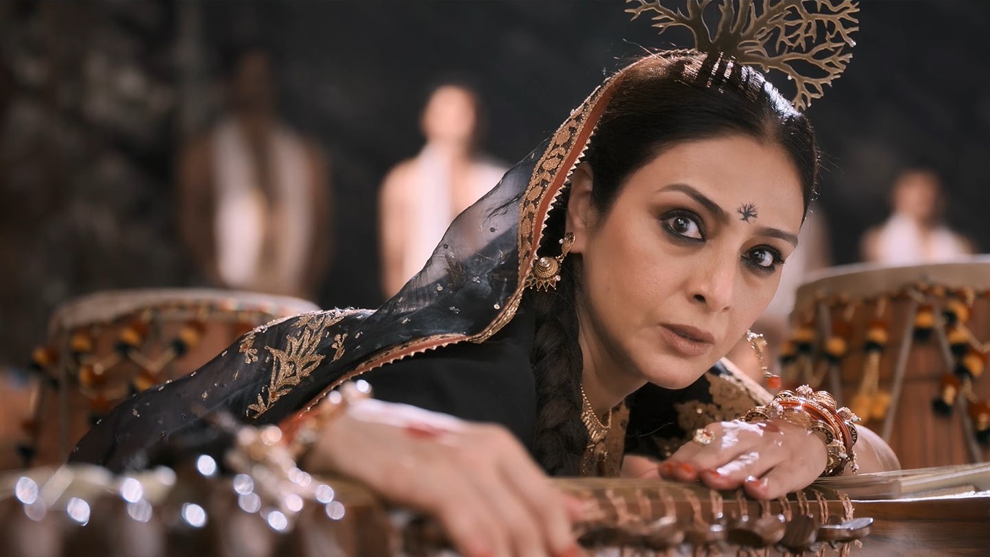 'Bhooth Bangla' movie review: A Horror-comedy that sucks life of both