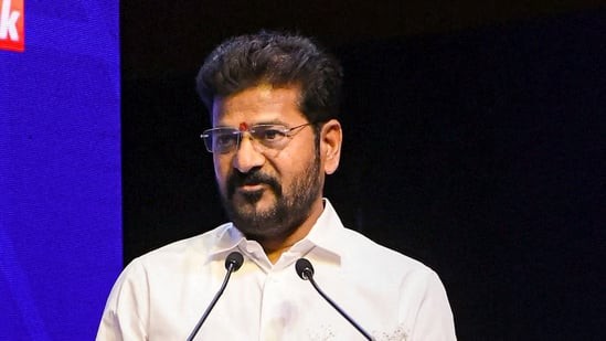 Telangana CM meets Guv amid pending clearance of Azharuddin’s MLC nomination