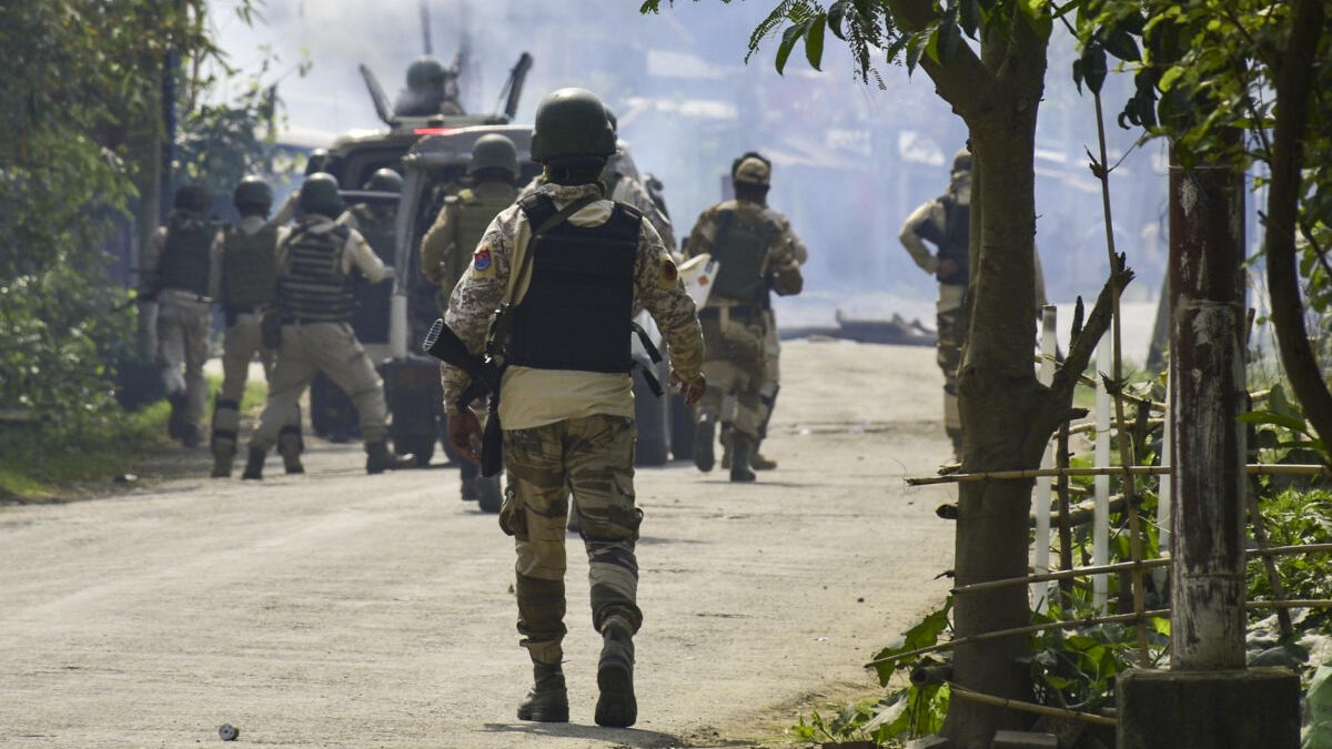 Manipur tension: One injured in firing after mob tries to vandalise CM event, Singh forced to take chopper