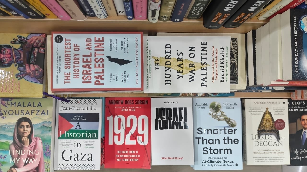 What are Bengaluru's bibliophiles reading now?