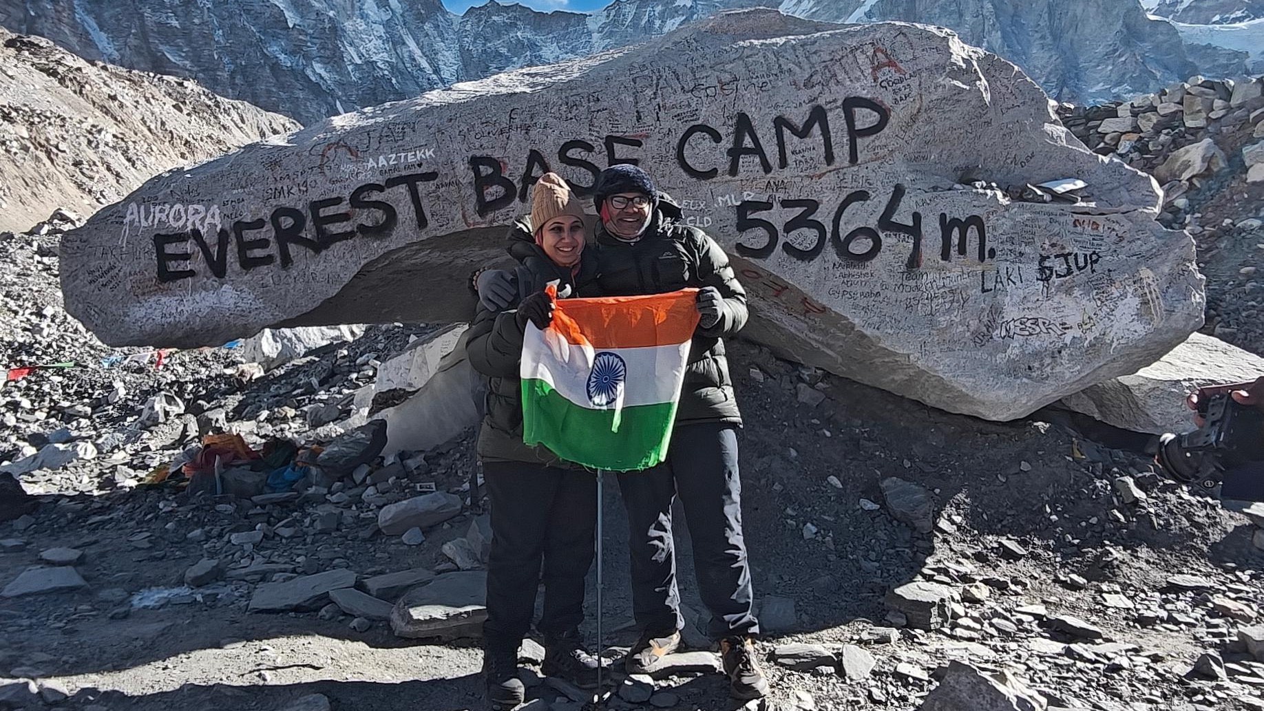 She could not see the path, but she walked all the way to Everest Base Camp