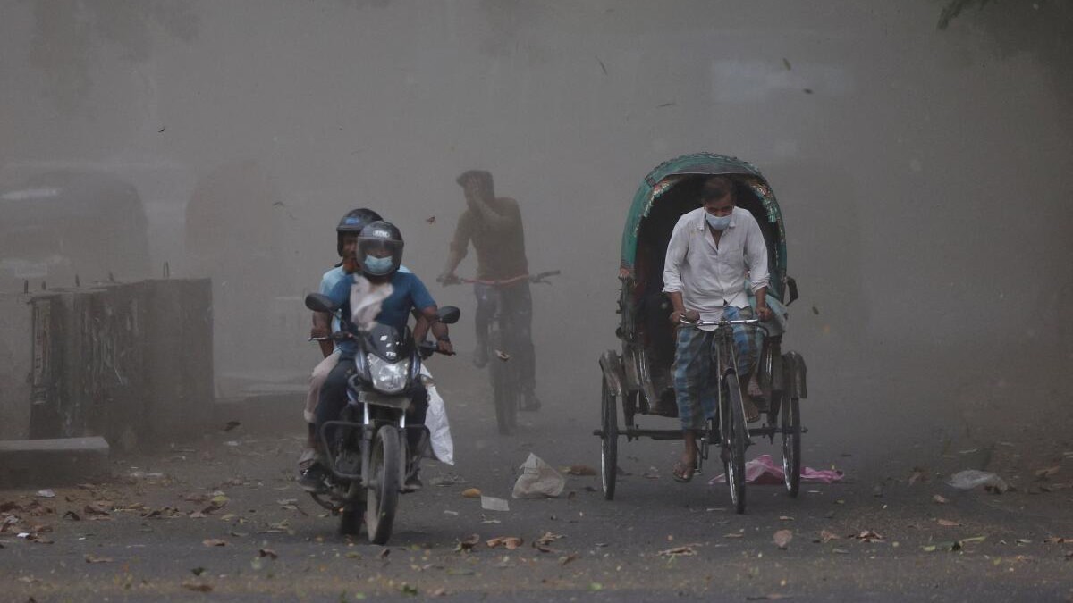 Lightning strikes kill 14 as Bangladesh lashed by seasonal storms