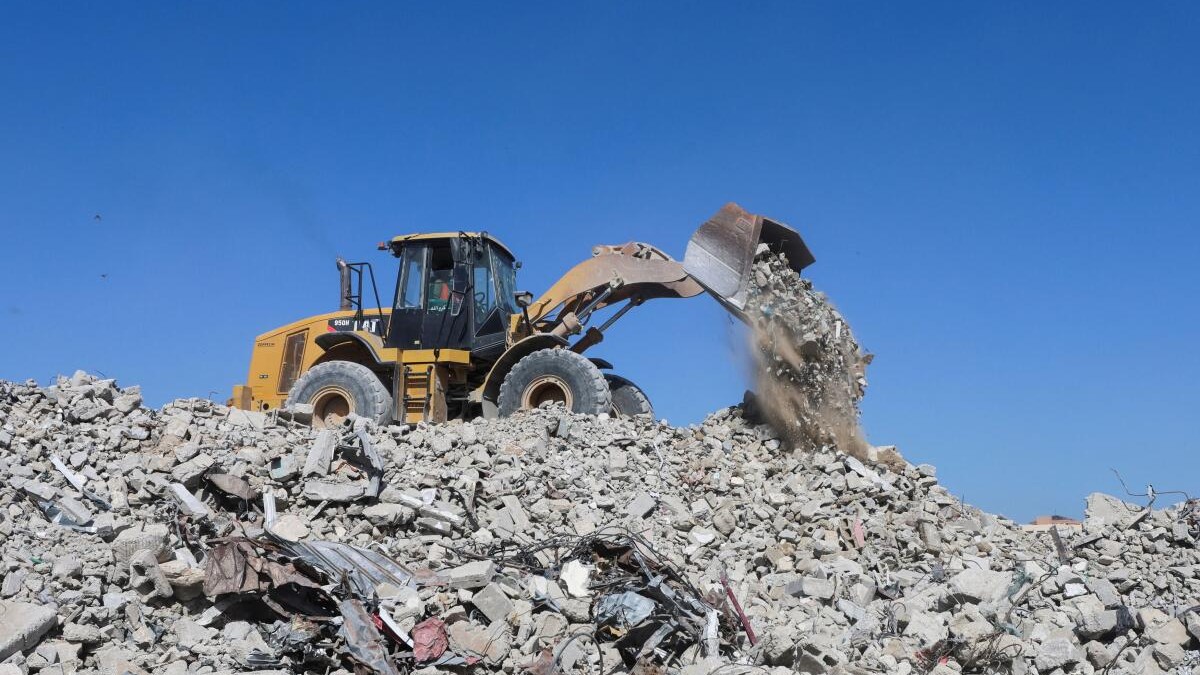 Palestinians use Gaza rubble to restore streets as US rebuilding plan stalls