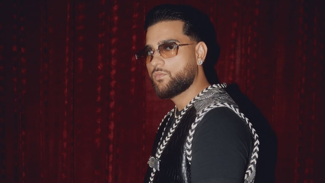 Karan Aujla's team denies viral  bisexuality post, calls it 'fake'