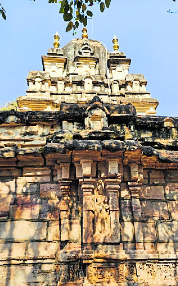 The Mahakuta temple with Dravidian Shikhara architecture.