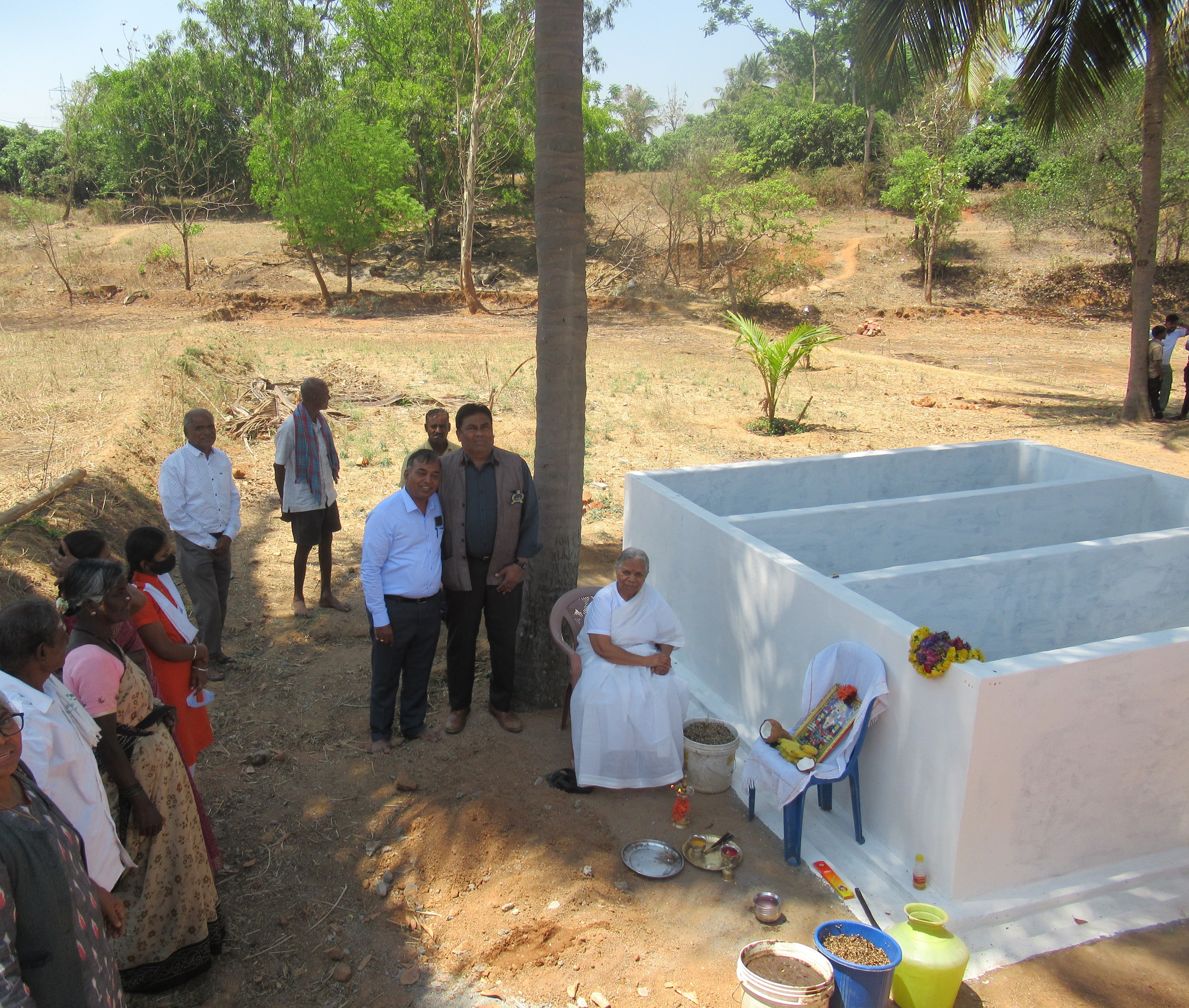 S G Susheelamma during the inauguration of vermicompost pits at Kalegowdana Doddi in Magadi taluk April 2023. Photo by author