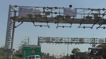 India's first barrier-less tolling system starts at Choryasi toll plaza on Surat-Bharuch highway