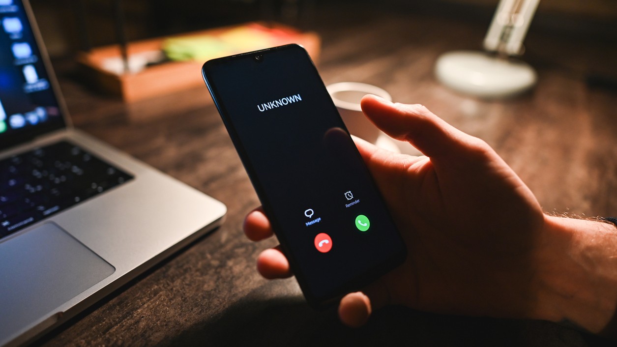 TRAI spam crackdown: 7 lakh notices, 5.6 lakh curbs on telemarketers in 2025