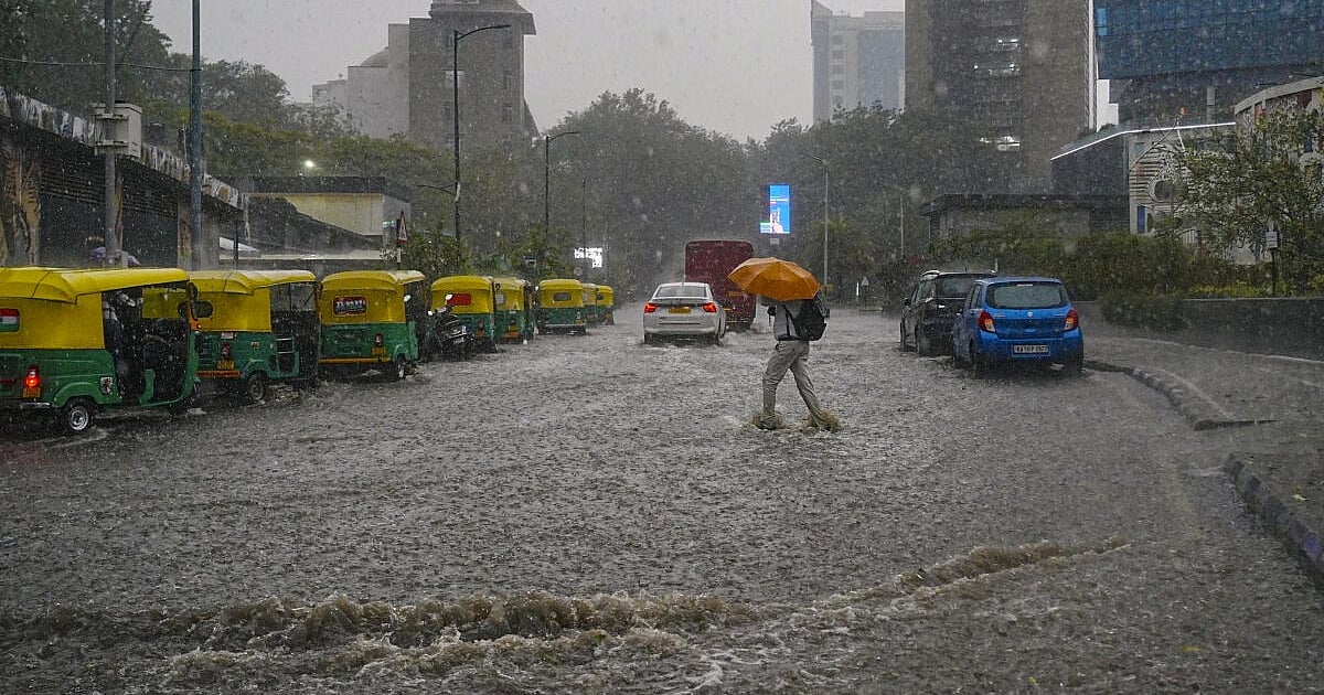Hailstorms and Flooding Kill 10 in Bengaluru as Severe Weather Disrupts Flights — image 1
